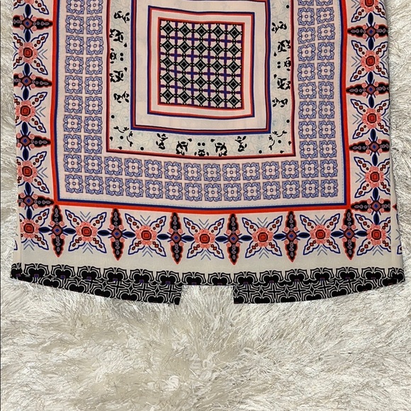 NWT Forever 21 Contemporary Scarf Print Knee Length Skirt XS/S - Picture 4 of 8